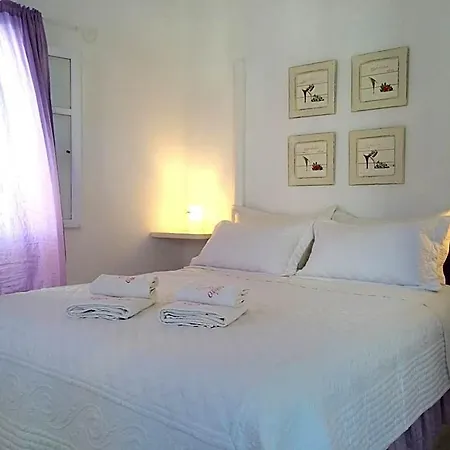 Apsenti Couples Only 4* Mykonos Town