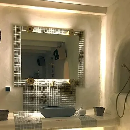 Hotel Apsenti Couples Only 4*