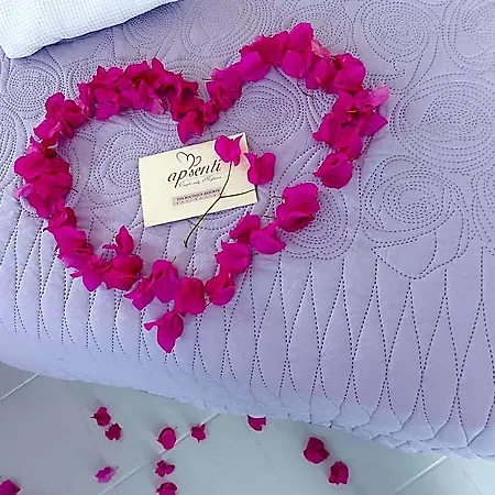 Apsenti Couples Only 4*