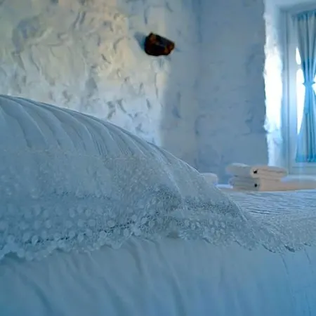 Apsenti Couples Only Hotel 4*